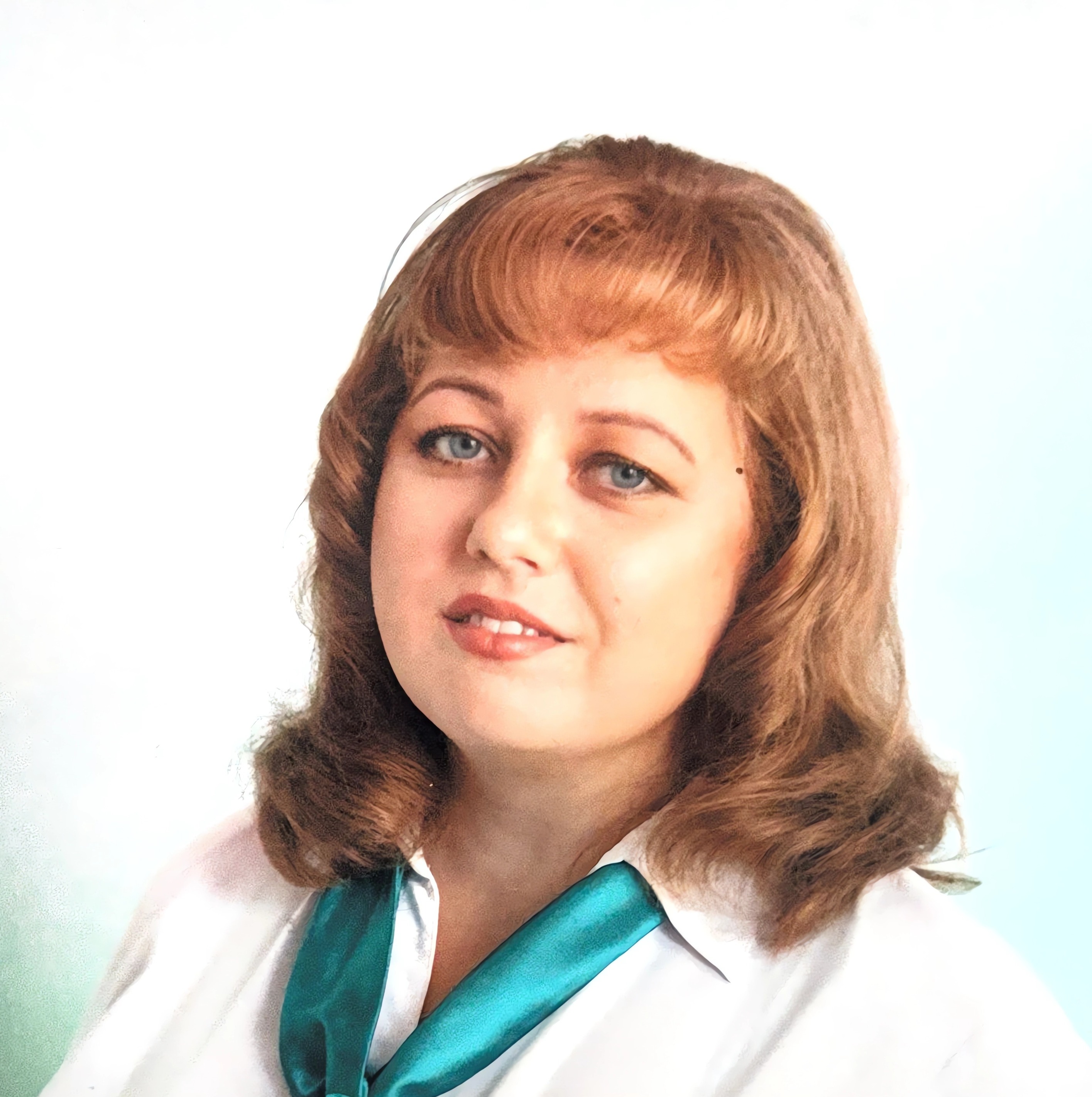 Русинова Юлия Александро вна.